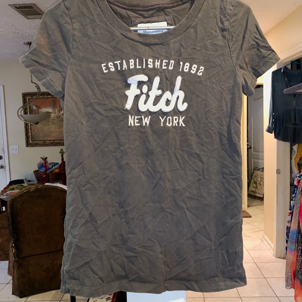 Abercrombie and Fitch t shirt